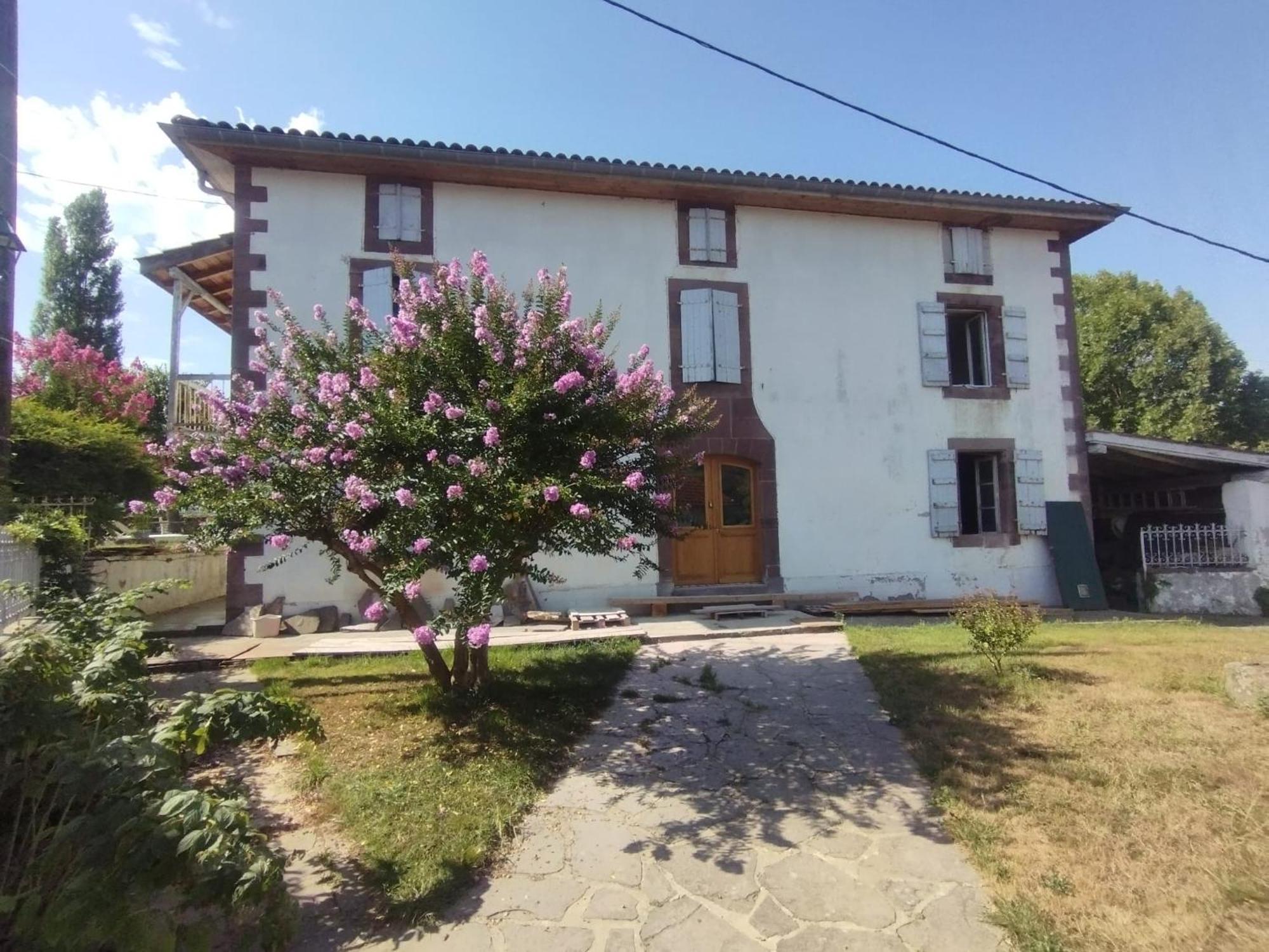 Maison D'Hotes Larraldia Uhart-Cize Exterior foto